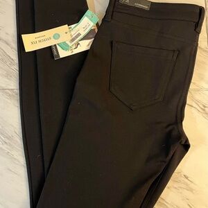 Liverpool Black Jaqueline Skinny Pants Size 2/26